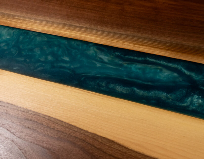 How to Choose the Perfect Epoxy Color for Your River Table